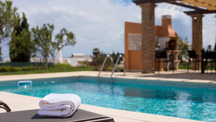 Four deluxe bedroom villa with private pool colina da lapa & villas carvoeiro Four deluxe bedroom villa with private pool colina da lapa & villas carvoeiro